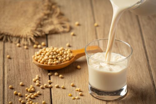 soy-milk-soy-food-beverage-products-food-nutrition-concept_1150-26335.jpg